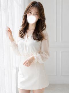 ゆきな（YUKINA)