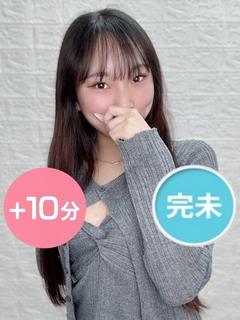 谷ゆりあ