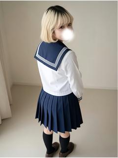Erotic girls Tokyo 外送茶 RIKU