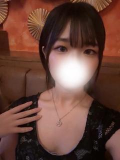 いちご【18歳初々しさの塊！】