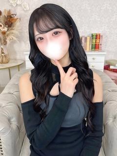 はる★色白美肌な清純派美少女★