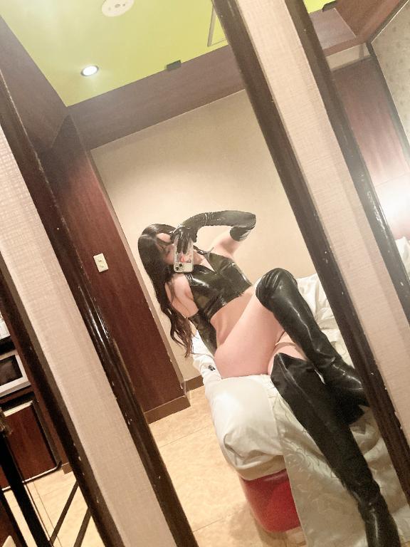 急に会いたくなっちゃった🖤