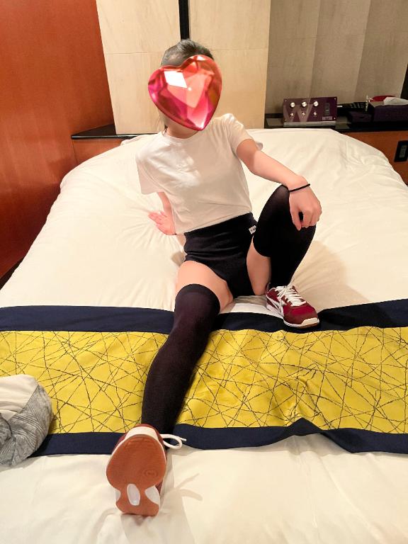 官能小説風：よっわ〜！笑