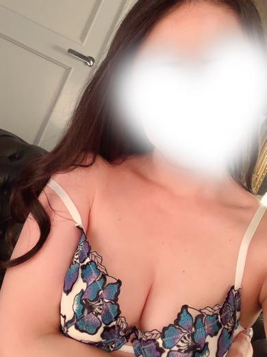 麗しい人妻新宿本店 outcall escort service RUKA