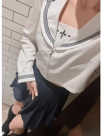 池袋3P複数プレイ専門店ハーレム デリヘル MITONATSUME