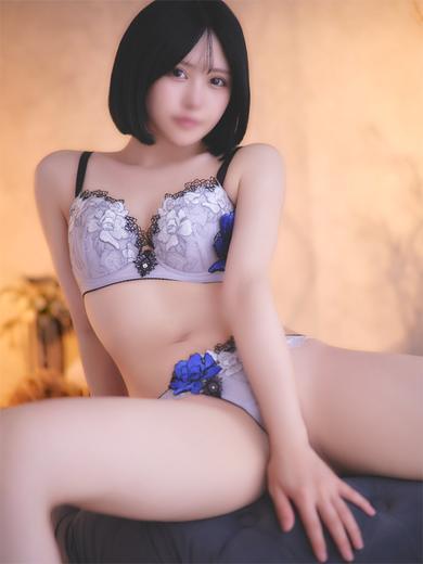 HENTAI Escort Club by E＋ デリヘル KANADE