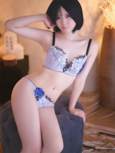 HENTAI Escort Club by E＋ デリヘル KANADE