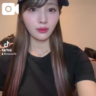 ふぉろみー❣️🦦