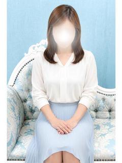 由美
