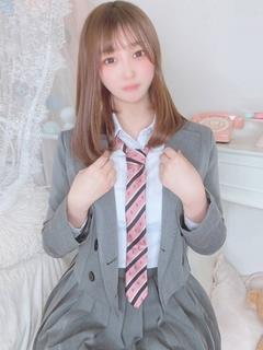 E＋アイドルスクール デリヘル HINA