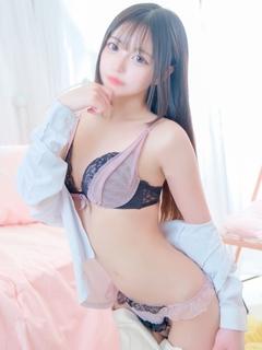 E＋アイドルスクール デリヘル MERU