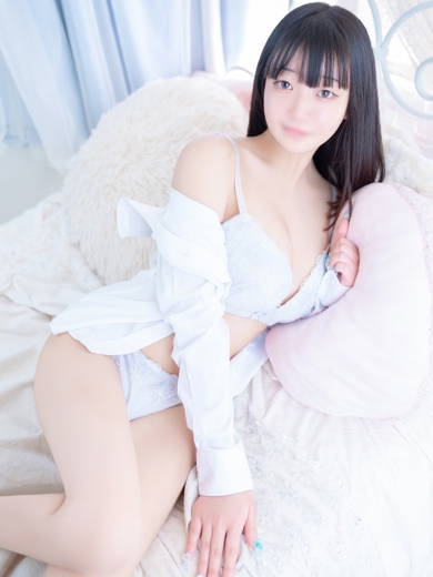 E＋アイドルスクール デリヘル MAYA