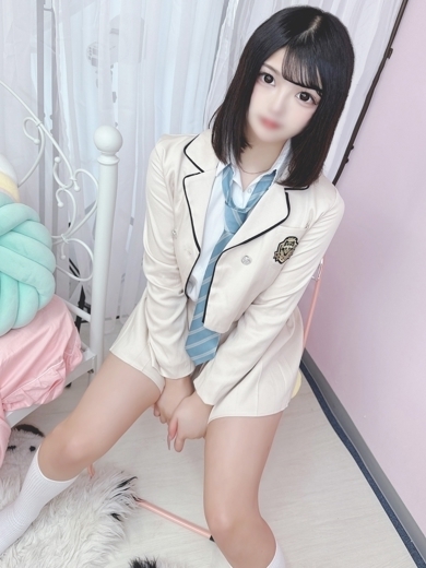 E＋アイドルスクール 上門服務 IRUKA