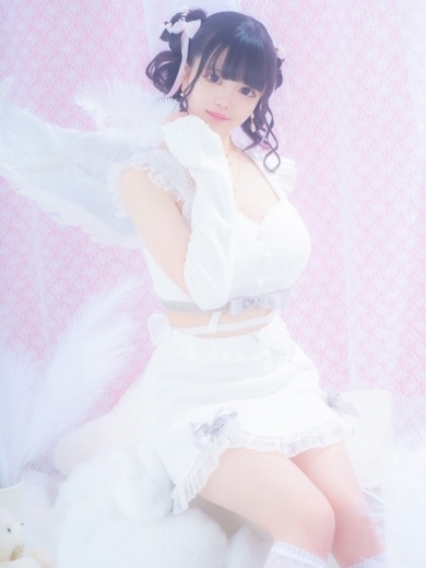 E＋アイドルスクール デリヘル MIO