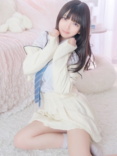 E＋アイドルスクール outcall escort service KANATA