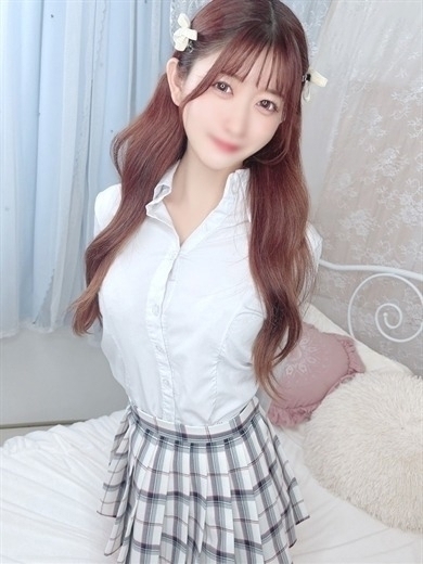 E＋アイドルスクール 上門服務 MOEKA