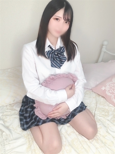 E＋アイドルスクール 上門服務 MIKA