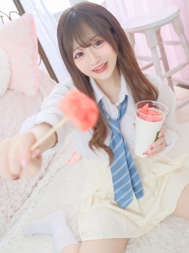 E＋アイドルスクール 上門服務 KINA