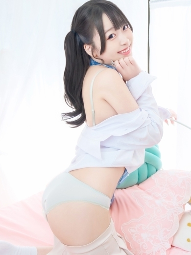 E＋アイドルスクール outcall escort service SERINA