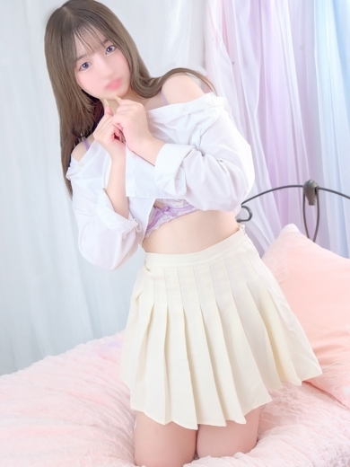 E＋アイドルスクール デリヘル MIKURU