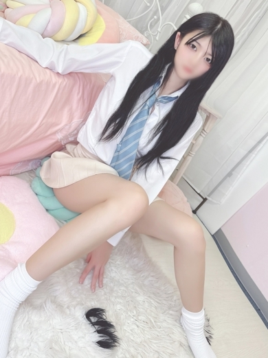 E＋アイドルスクール outcall escort service YURA