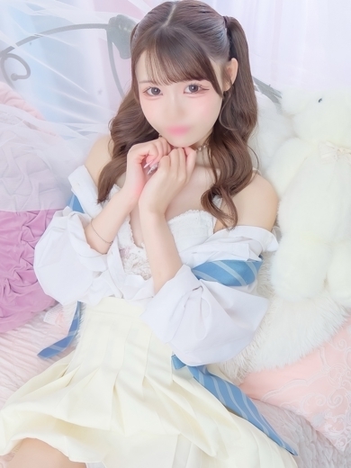 E＋アイドルスクール デリヘル MOA