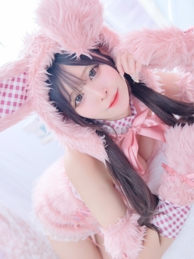 E＋アイドルスクール 上門服務 NATSUME