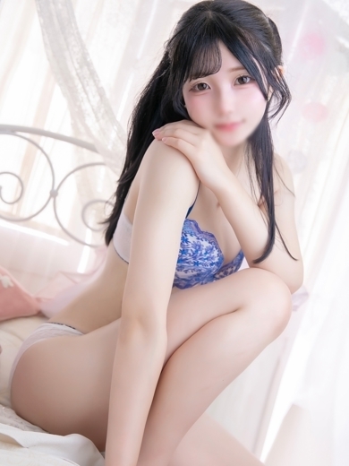 E＋アイドルスクール 上門服務 YUI