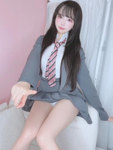 E＋アイドルスクール 上門服務 AIRA