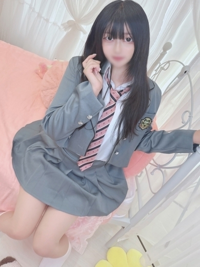 E＋アイドルスクール デリヘル MIO