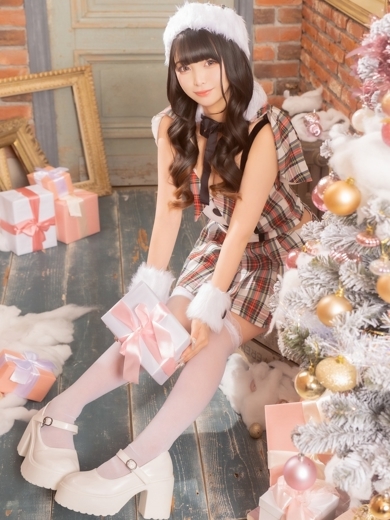 E＋アイドルスクール デリヘル TOUKA