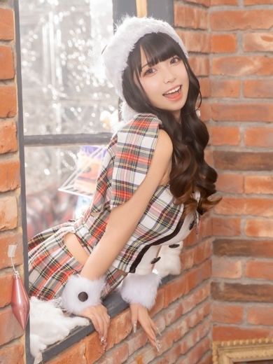 E＋アイドルスクール デリヘル TOUKA