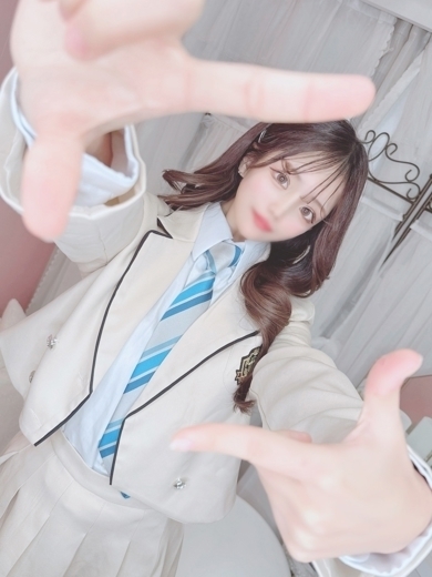 E＋アイドルスクール 上門服務 REIKA