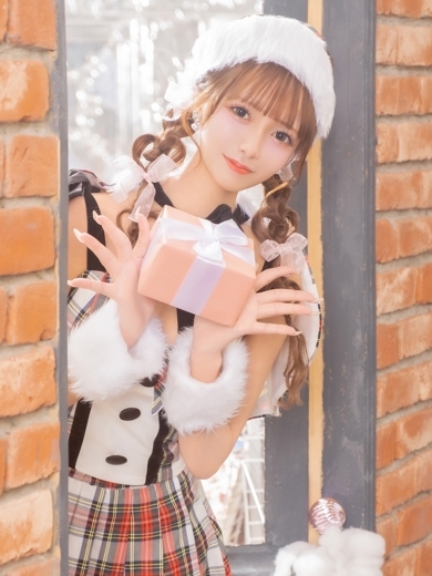 E＋アイドルスクール 上門服務 BIBI