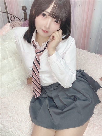 E＋アイドルスクール 上門服務 MIKU