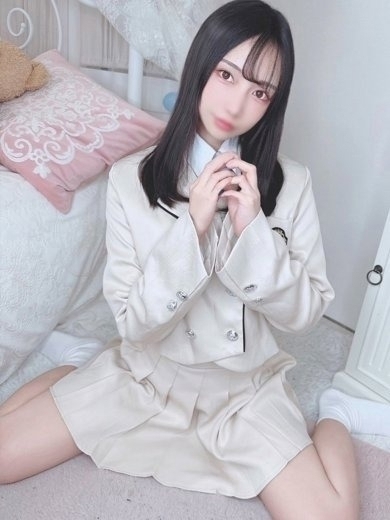 E＋アイドルスクール 上門服務 MAHIRO