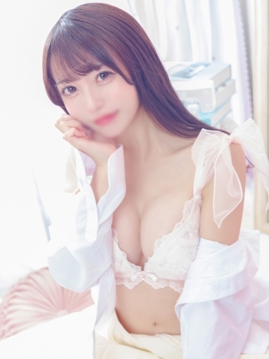 E＋アイドルスクール デリヘル TSUKI