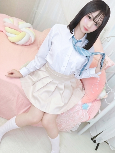 E＋アイドルスクール デリヘル MERO