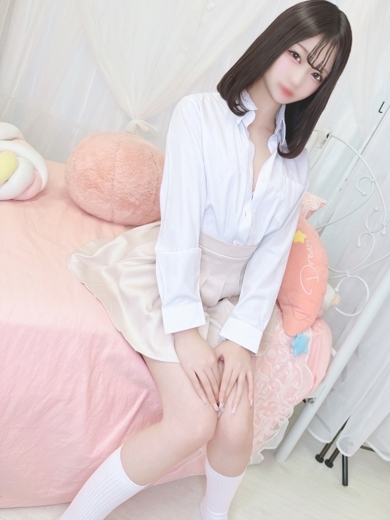 E＋アイドルスクール デリヘル MERO