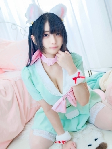 E＋アイドルスクール デリヘル RUNA