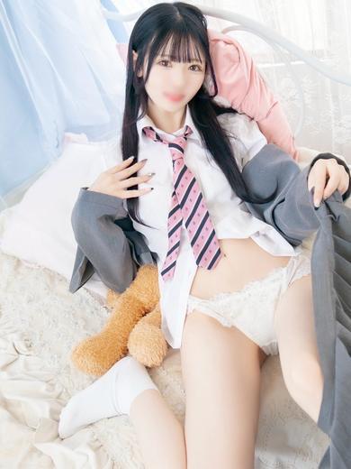 E＋アイドルスクール デリヘル MIU