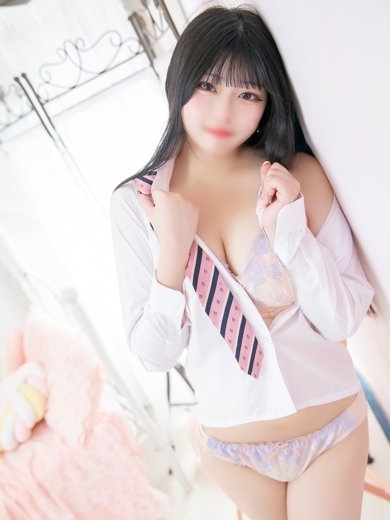 E＋アイドルスクール デリヘル MOKO