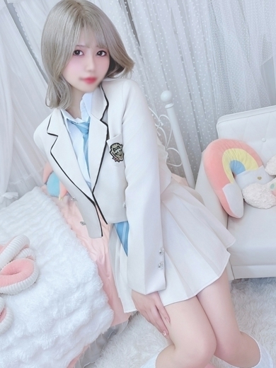 E＋アイドルスクール デリヘル RIN