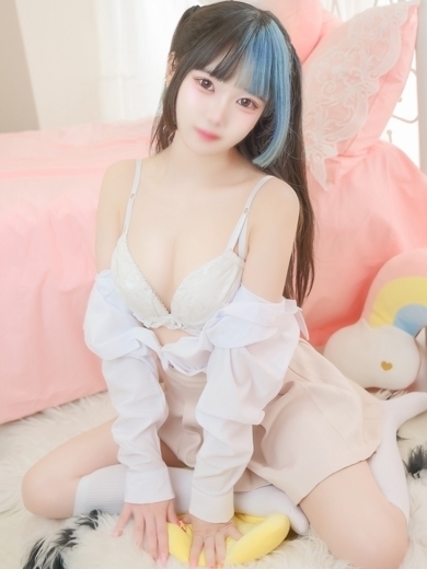 E＋アイドルスクール デリヘル AMANE