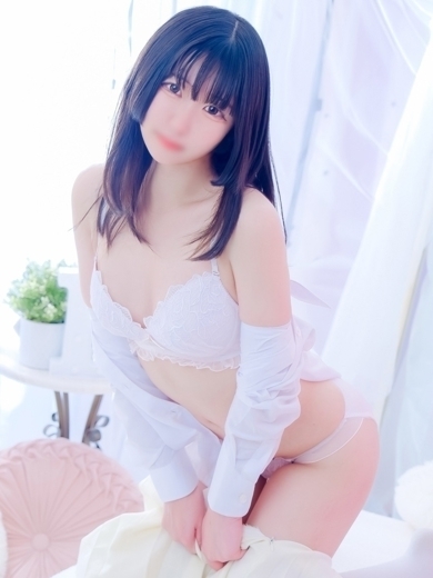 E＋アイドルスクール デリヘル IROHA