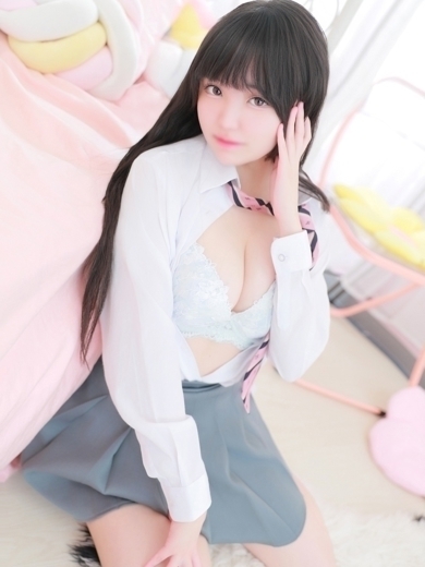 E＋アイドルスクール デリヘル HAZUKI