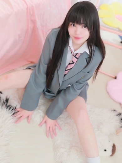 E＋アイドルスクール デリヘル HAZUKI