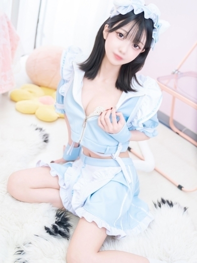 E＋アイドルスクール デリヘル NOA