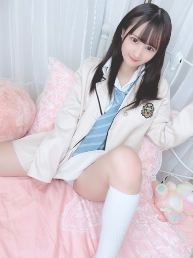 E＋アイドルスクール デリヘル YUURI