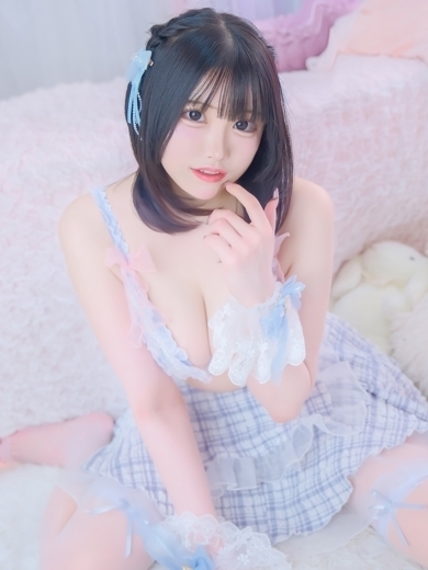 E＋アイドルスクール デリヘル NAE